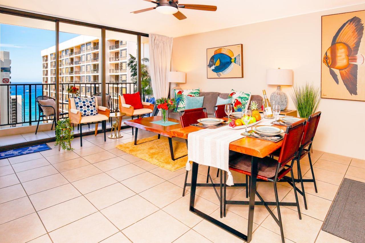Deluxe Living In Waikiki - Ocean View With Parking Honolulu